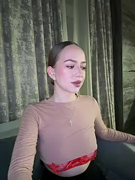 MissOyee online show from February 21, 7:36 pm