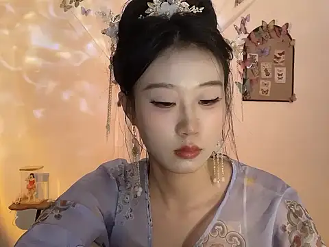 Snapshot of 1X-snake chatting on October 6, 1:17 pm 1X-snake online show from October 6, 1:17 pm