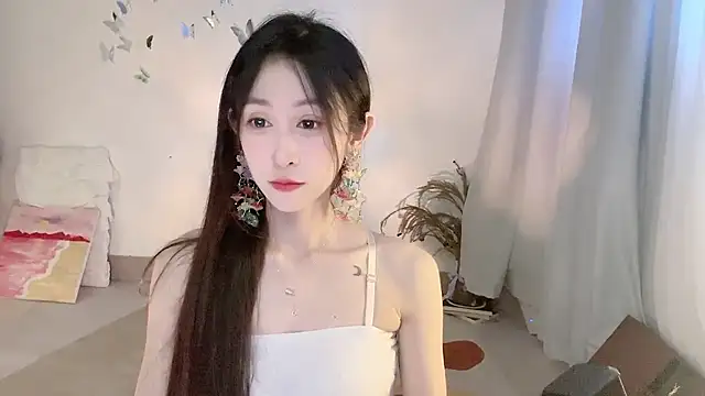 Snapshot of ai-ai-mi chatting on October 12, 4:37 am ai-ai-mi online show from October 12, 4:37 am