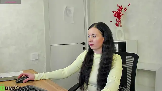 Snapshot of Stella_Leon chatting on October 7, 4:06 am Stella Leon online show from October 7, 4:06 am