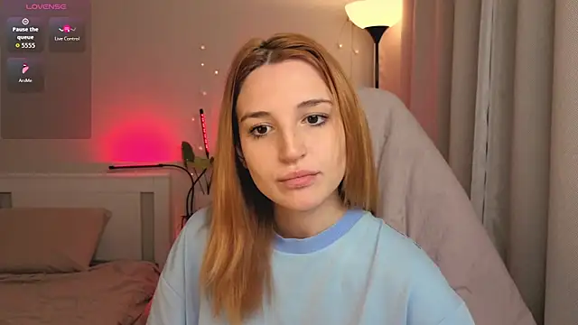 lunatale2 online show from October 16, 4:20 pm