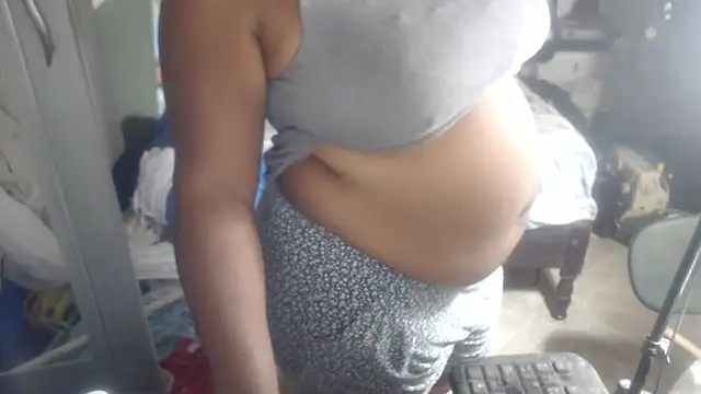 rachelexoticgirl online show from July 15, 3:33 am