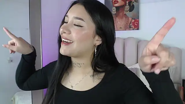 Snapshot of miawhite_x1 chatting on October 20, 1:58 pm miawhite x1 online show from October 20, 1:58 pm