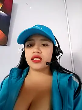 Snapshot of MILA__06 chatting on October 15, 8:22 pm MILA 06 online show from October 15, 8:22 pm