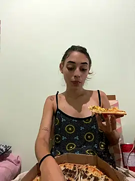 loirinhaaa online show from November 16, 1:51 am