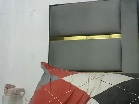 Snapshot of Cute_Fabia chatting on October 8, 6:45 pm Cute Fabia online show from October 8, 6:45 pm