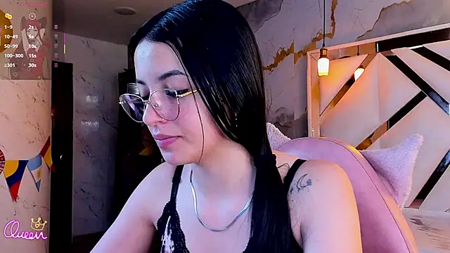 sophiadoll tf online show from June 24, 1:10 pm