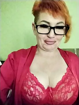 Snapshot of Alissa55552111 chatting on October 6, 7:58 am Alissa55552111 online show from October 6, 7:58 am
