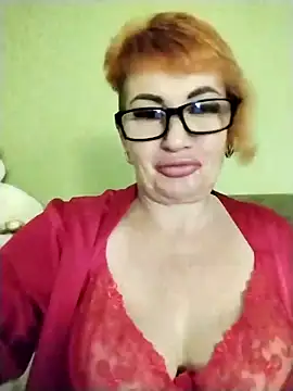 Snapshot of Alissa55552111 chatting on October 19, 11:12 am Alissa55552111 online show from October 19, 11:12 am