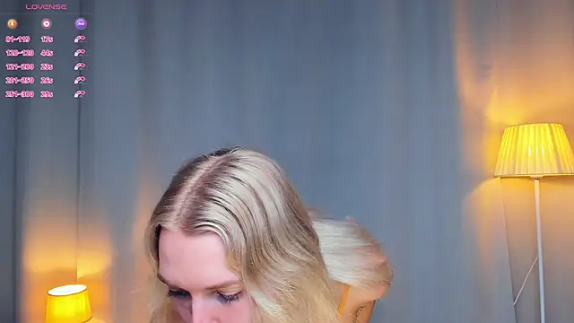 DianeHonnette online show from July 11, 7:14 pm