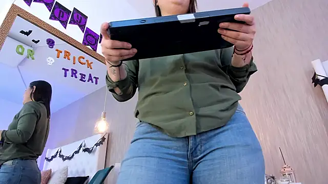 Lucy Lu17 online show from October 29, 2:20 pm