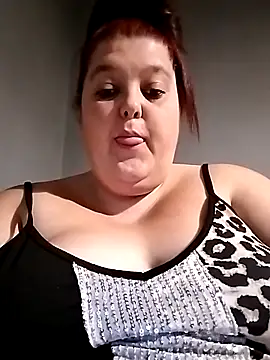 Snapshot of SassyClassyxox chatting on October 7, 6:12 pm SassyClassyxox online show from October 7, 6:12 pm