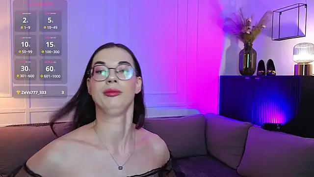 EmmaJakson online show from November 26, 4:30 pm