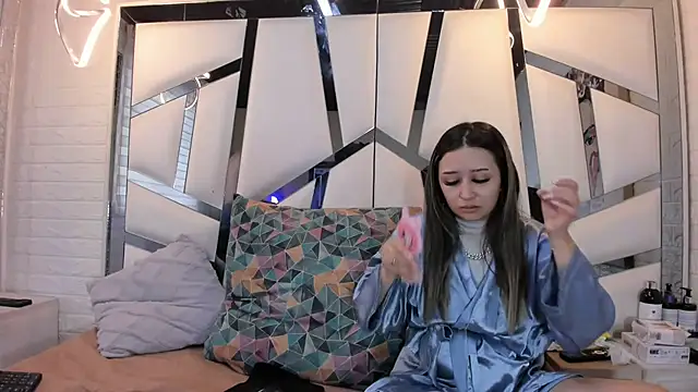 ANLLELOAndANGELA online show from May 2, 5:27 pm
