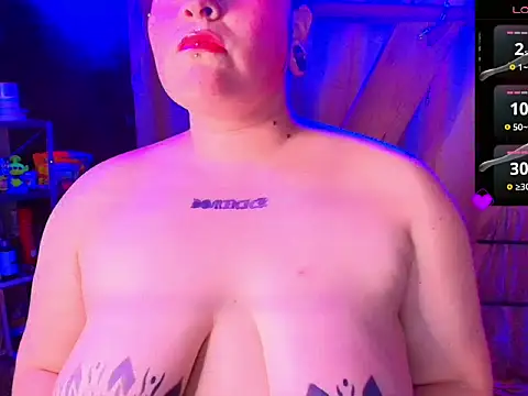 Miilaa    online show from November 20, 1:39 am