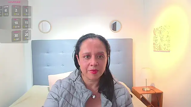 Apriljones  online show from September 18, 11:14 pm