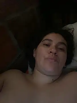 lunasexyhot18 online show from October 9, 9:30 pm