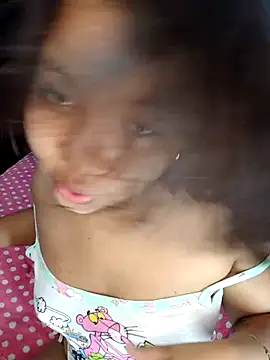 little onixx online show from November 6, 12:00 pm