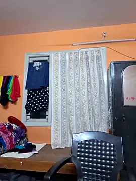 queendivya online show from June 13, 2:03 pm