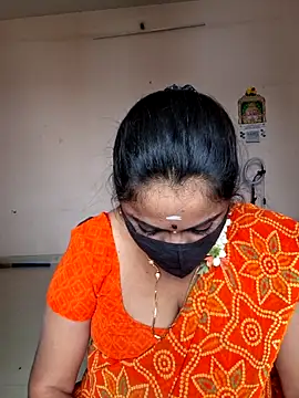 queendivya online show from June 14, 4:57 am