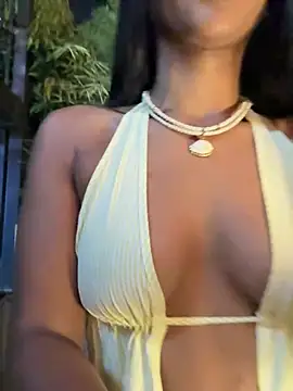 Savannahfisher online show from May 2, 12:03 am