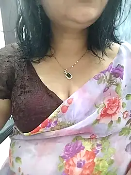 divya-jannu online show from October 23, 8:15 pm