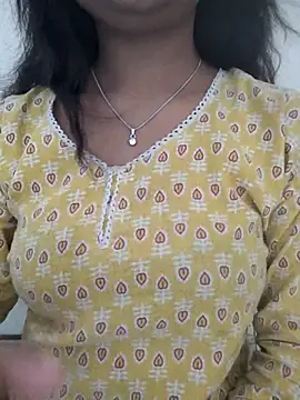 Snapshot of Disha-_00 chatting on October 23, 4:07 am Disha- 00 online show from October 23, 4:07 am