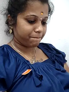 sweetqueen143 online show from February 14, 10:28 am