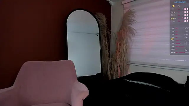 angela fiory online show from April 30, 8:57 pm
