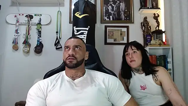 henryhadesflirt online show from October 31, 11:20 pm