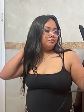 kiaradanielaxx online show from March 20, 12:15 am