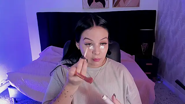 camiladuke7 online show from October 18, 7:48 pm