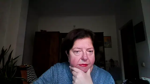 Snapshot of Violet_Pulse chatting on October 11, 12:41 pm Violet Pulse online show from October 11, 12:41 pm