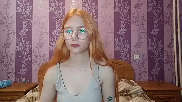 Snapshot of Lutangogansit chatting on September 21, 1:43 pm Lutangogansit online show from September 21, 1:43 pm
