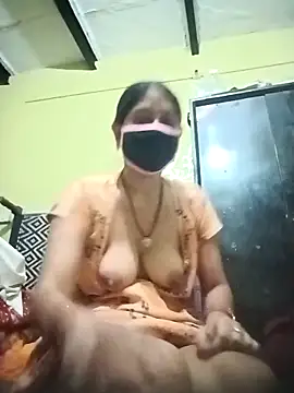 Cute-Charvii online show from March 14, 12:22 am