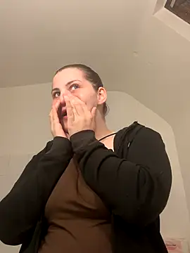 Alita 92 online show from October 9, 7:40 pm