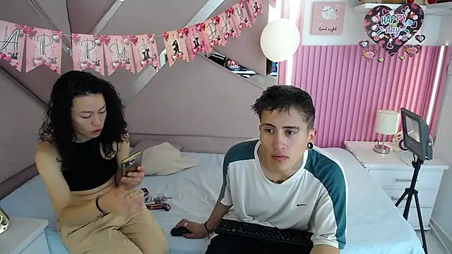 oblivionlove online show from February 16, 12:38 pm