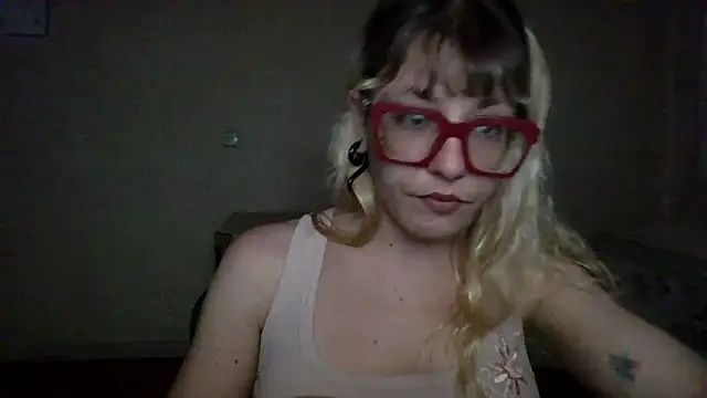 BlondieTami online show from March 13, 12:02 am