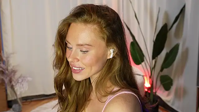  foxy rush  online show from September 23, 2:15 pm