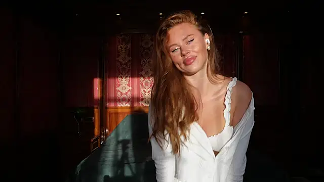  foxy rush  online show from September 21, 2:27 pm