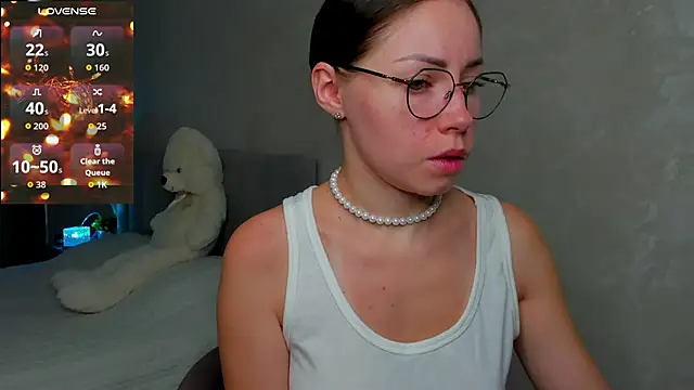 fun nd bun online show from June 29, 1:23 am