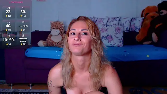 CassieSpell online show from June 13, 9:01 pm