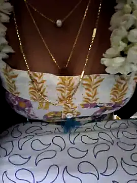 Snapshot of jasminetaml chatting on October 9, 5:17 pm jasminetaml online show from October 9, 5:17 pm