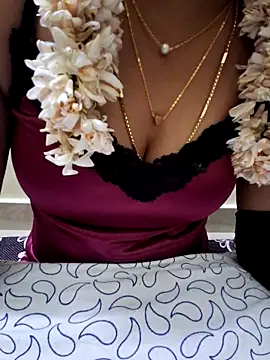 Snapshot of jasminetaml chatting on October 14, 5:37 pm jasminetaml online show from October 14, 5:37 pm