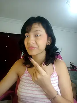 xoxo milk online show from November 2, 8:23 pm