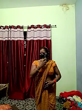 Snapshot of School_medam chatting on September 25, 11:57 pm School medam online show from September 25, 11:57 pm