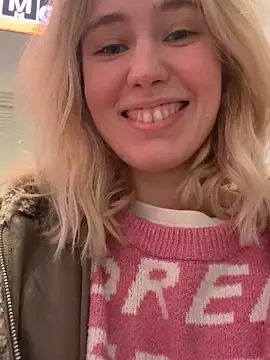 HoneyRay online show from November 14, 12:27 pm