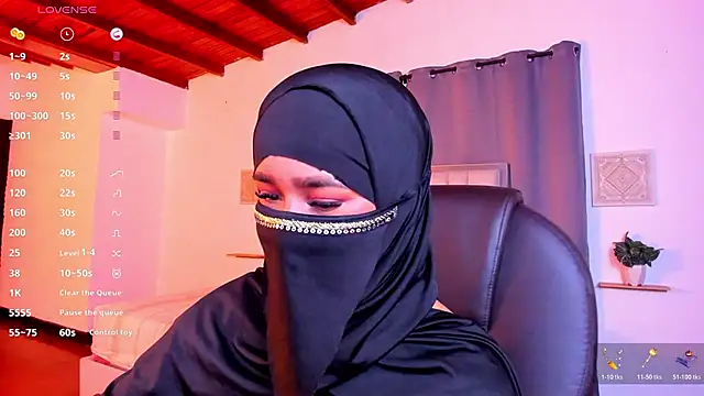 kalila latif online show from December 2, 3:19 am