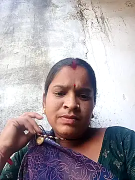 Snapshot of Cuty_prathna chatting on September 21, 11:20 am Cuty prathna online show from September 21, 11:20 am