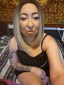 Snapshot of siennatempt chatting on September 23, 3:10 pm siennatempt online show from September 23, 3:10 pm